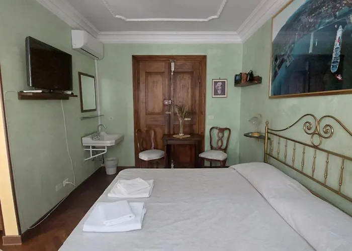 Rilke Guest house 3*